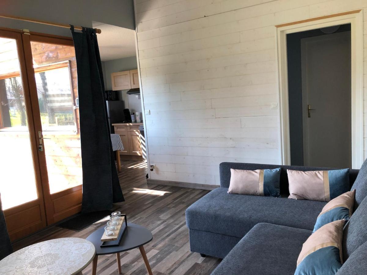 Cottage 4 Personnes Dans Domaine Prive Signy-le-Petit エクステリア 写真