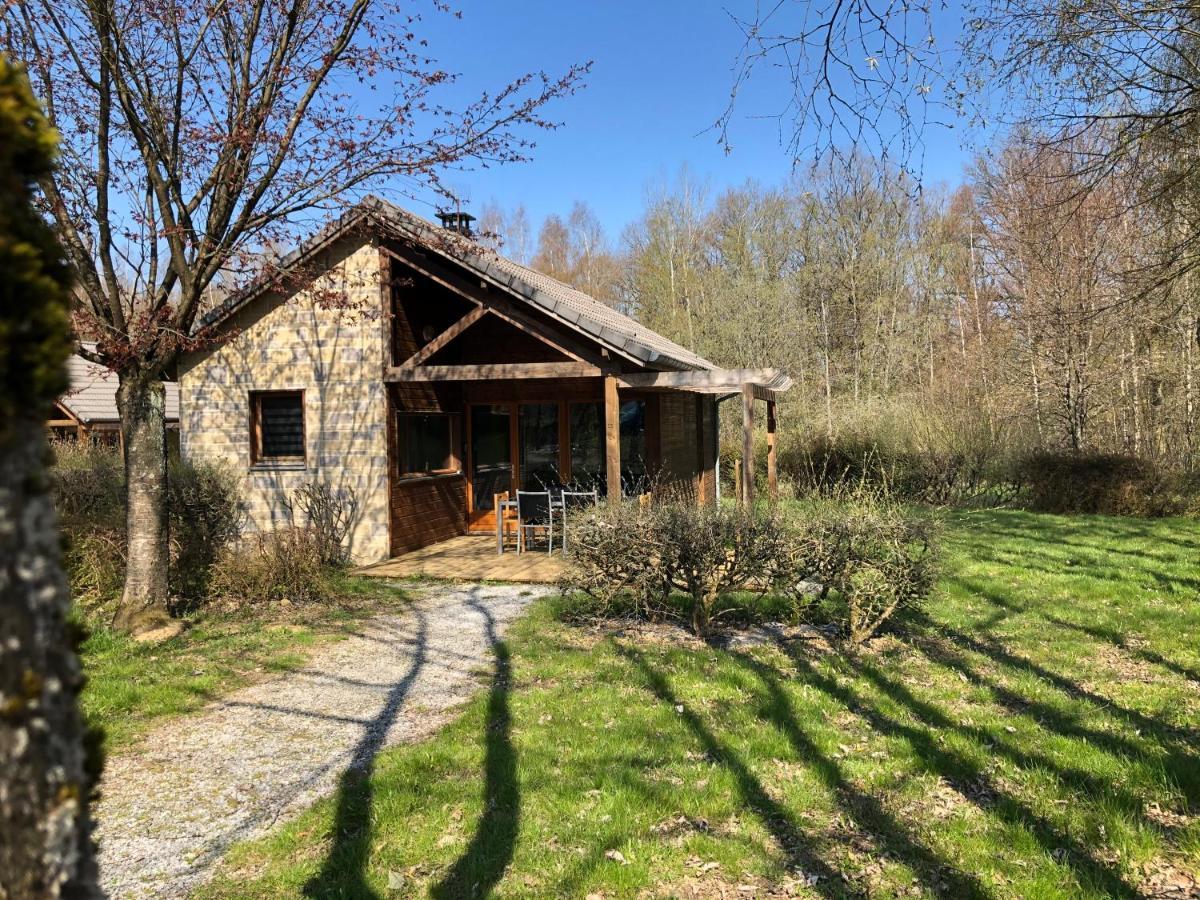 Cottage 4 Personnes Dans Domaine Prive Signy-le-Petit エクステリア 写真
